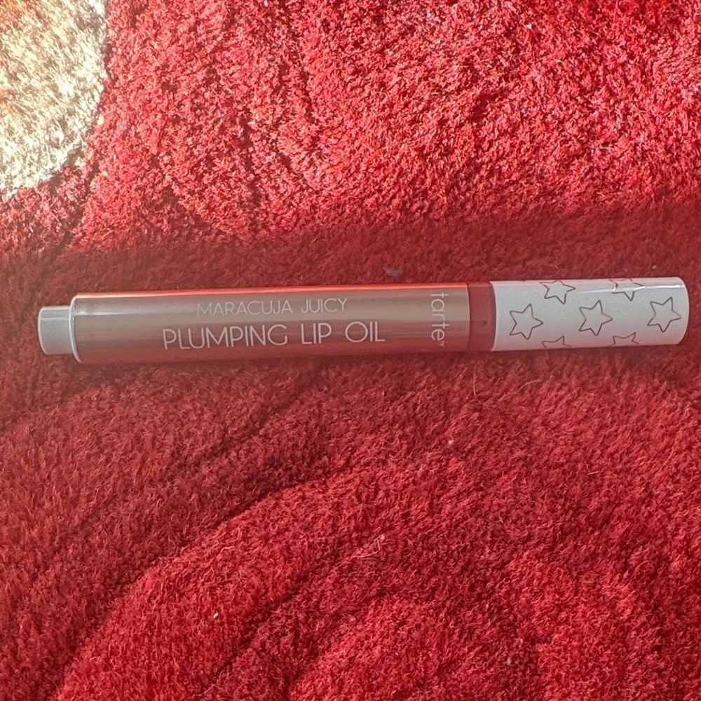 Tarte Maracuja Juicy Plumping Lip Oil - Vibrant Red